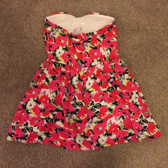 Red and pink floral dress - Picture 2 of 2